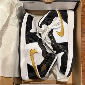 Jordan Kids Sneakers Black White Gold